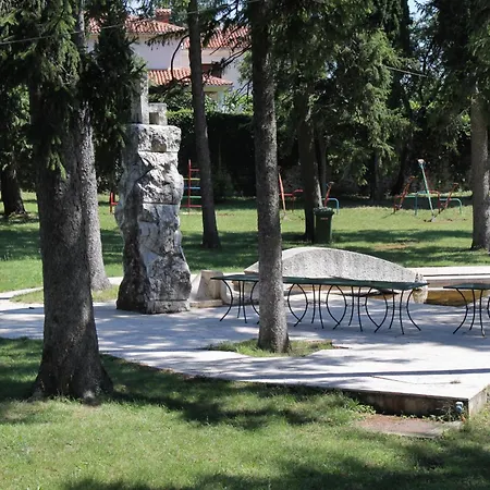 Appartement Family Friendly With A Swimming Pool Strmac, Labin - 5527